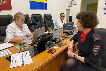 В Западном линейном управлении МВД России на транспорте состоялся выездной День донора