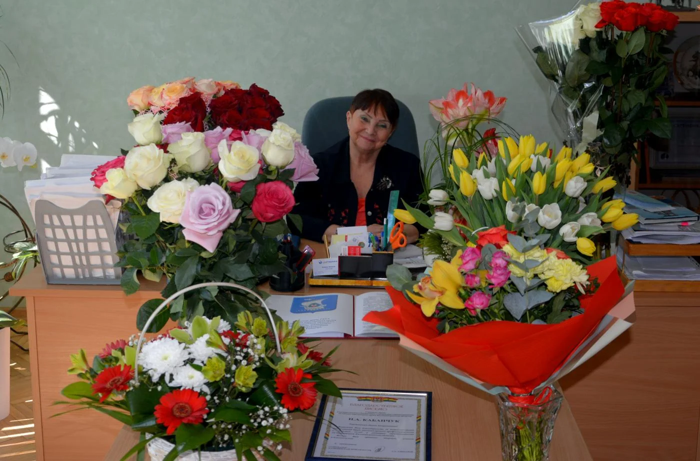 15 апреля 2019 года коллектив Станции переливания крови Калининградской области поздравил С Днём Рождения главного врача Нину Августовну Кабанчук