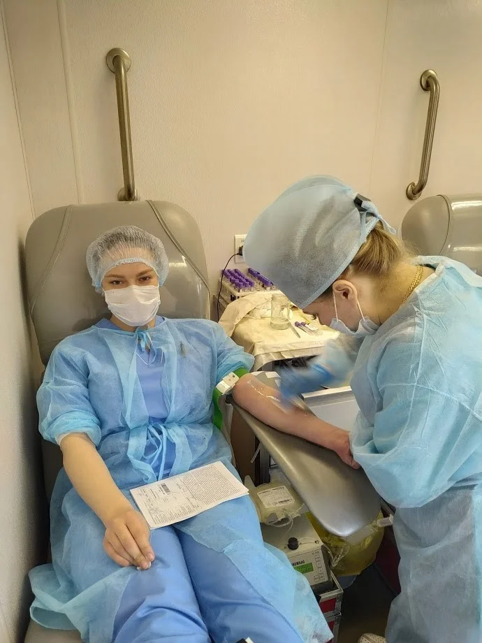 В капле крови - море жизни!