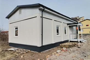 Под Гурьевском завершен монтаж семи новых модульных фельдшерско-акушерских пунктов