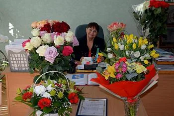 15 апреля 2019 года коллектив Станции переливания крови Калининградской области поздравил С Днём Рождения главного врача Нину Августовну Кабанчук