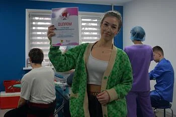 Молодёжь восьми ВУЗов и колледжей Калининграда отметили «Неделю донорского совершеннолетия» на 4 локациях города и области