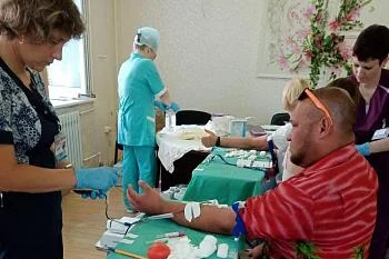 Балтийцы продолжают добрую традицию. 