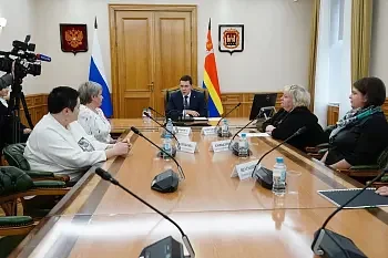 Антон Алиханов: Кадры – это база развития нашего здравоохранения Антон Алиханов: Кадры – это база развития нашего здравоохранения