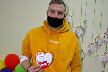 Добрыми делами калининградские доноры отметили Всемирный день влюбленных.