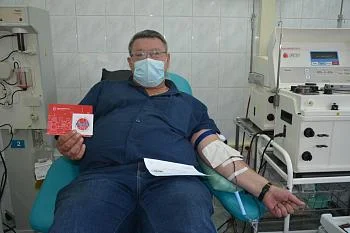 Депутат Государственной Думы Александр Иванович Пятикоп принял участие в донорской акции к  Международному дню дружбы